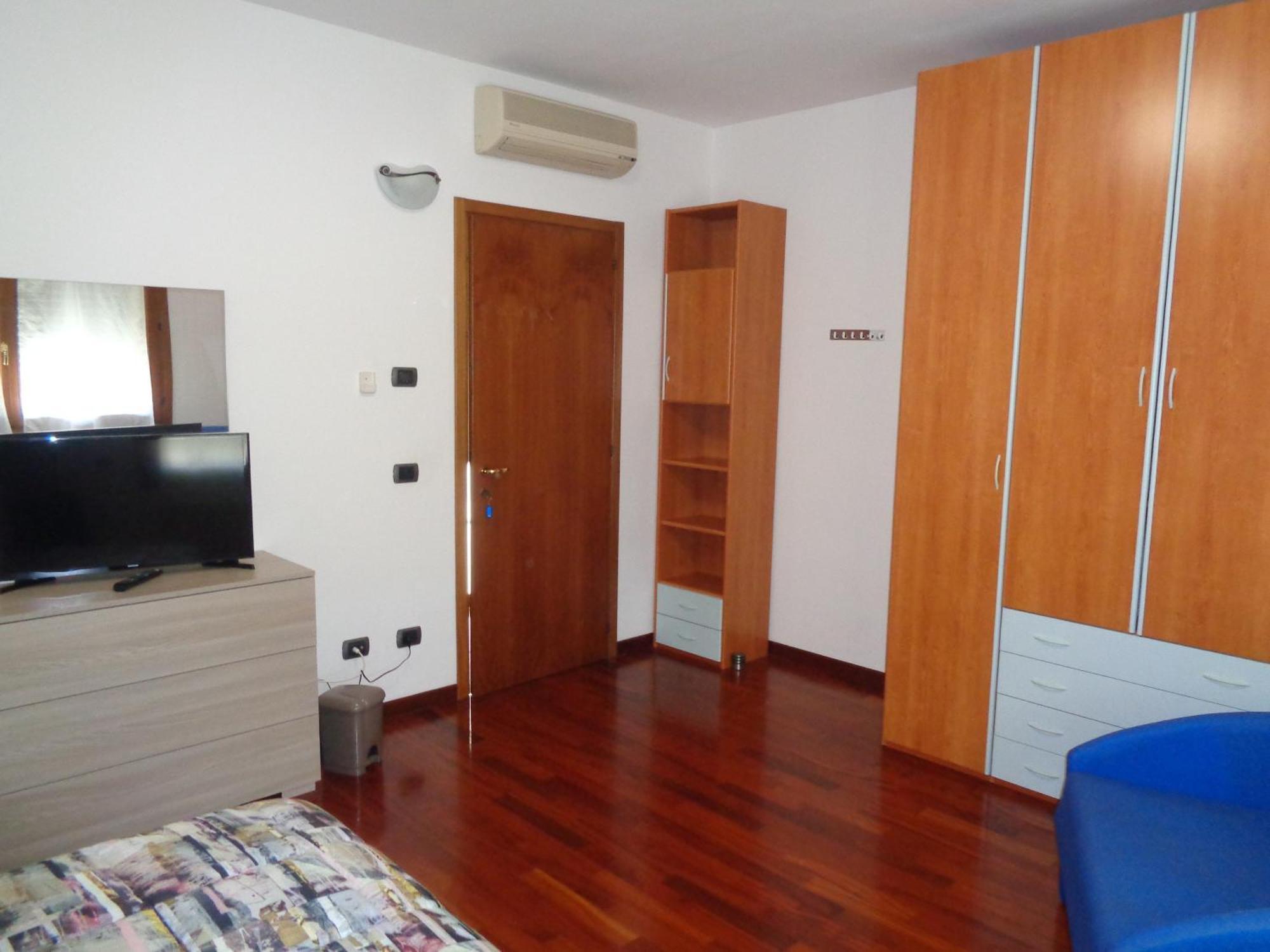 Casa Di Chiara Vicino Venezia E Aeroporto Vce Apartment